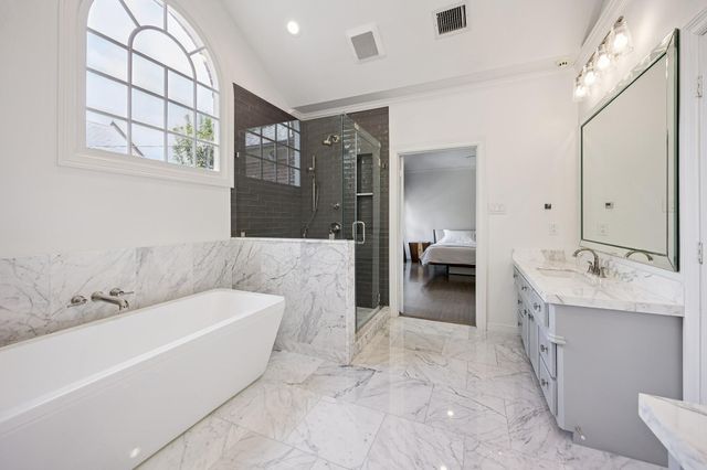 3008 Pittsburg Street, Houston, TX 77005