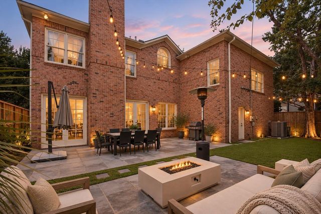 3008 Pittsburg Street, Houston, TX 77005