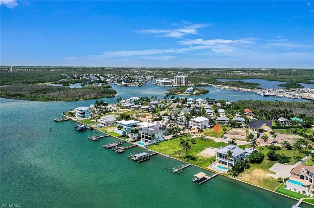 947 San Carlos DR, FORT MYERS BEACH, FL 33931 — photo 4