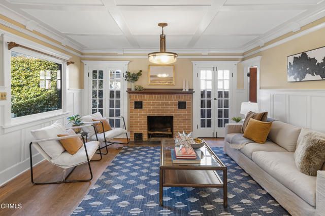 1046 N Michigan Avenue, Pasadena, CA 91104