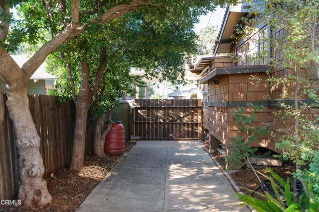 1046 N Michigan Avenue, Pasadena, CA 91104