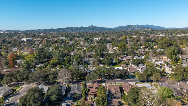 1046 N Michigan Avenue, Pasadena, CA 91104