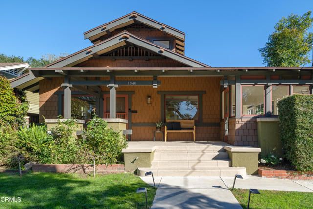 1046 N Michigan Avenue, Pasadena, CA 91104