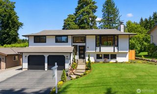 19624 62nd Avenue NE, Kenmore, WA 98028