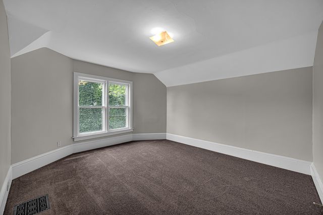 207 Iowa Avenue, Joliet, IL 60433