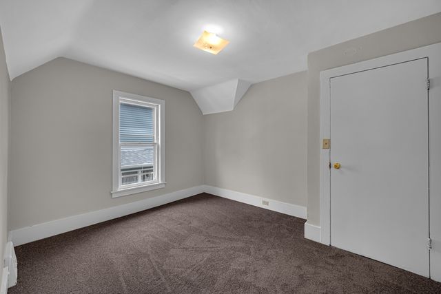 207 Iowa Avenue, Joliet, IL 60433