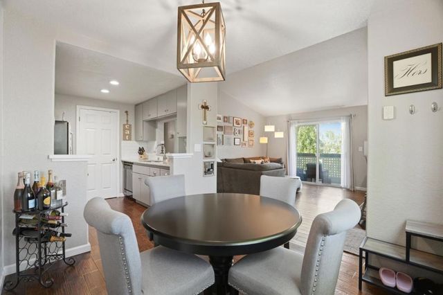 5940 Bridgeport Lake Way, San Jose, CA 95123