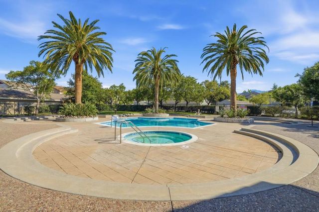 5940 Bridgeport Lake Way, San Jose, CA 95123