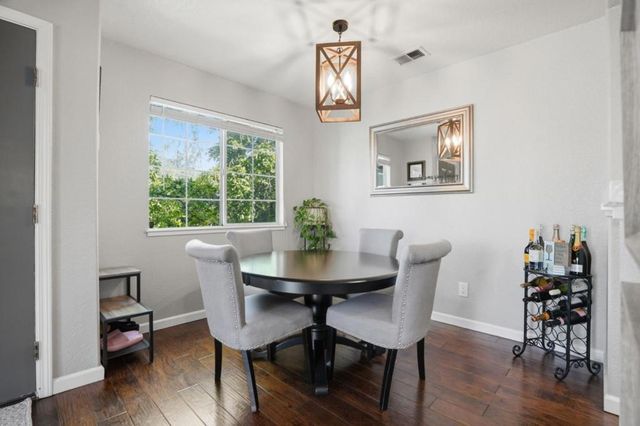 5940 Bridgeport Lake Way, San Jose, CA 95123