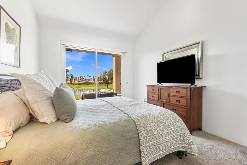 Image 15 of property listing at 38674 Wisteria Drive, Palm Desert, CA 92211
