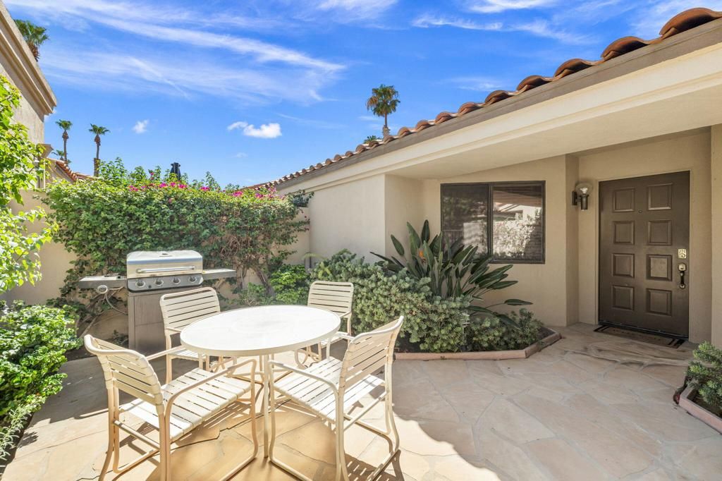 Image 27 of property listing at 38674 Wisteria Drive, Palm Desert, CA 92211