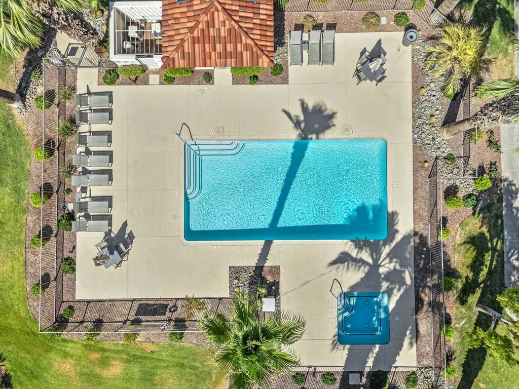 Image 39 of property listing at 38674 Wisteria Drive, Palm Desert, CA 92211