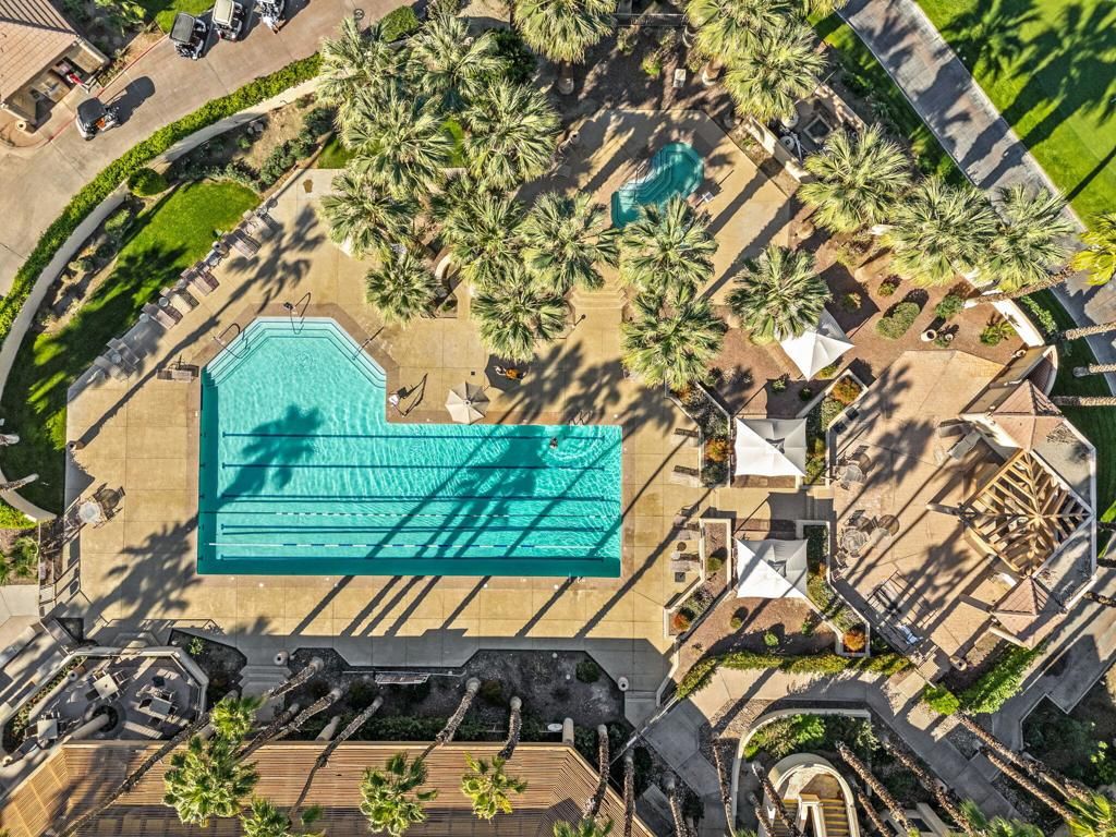 Image 41 of property listing at 38674 Wisteria Drive, Palm Desert, CA 92211