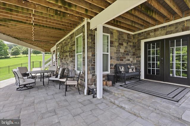 5801 IROQUOIS PL, Frederick, MD 21702