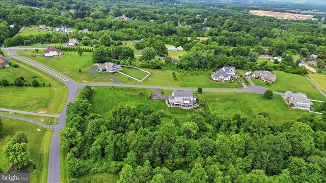 5801 IROQUOIS PL, Frederick, MD 21702