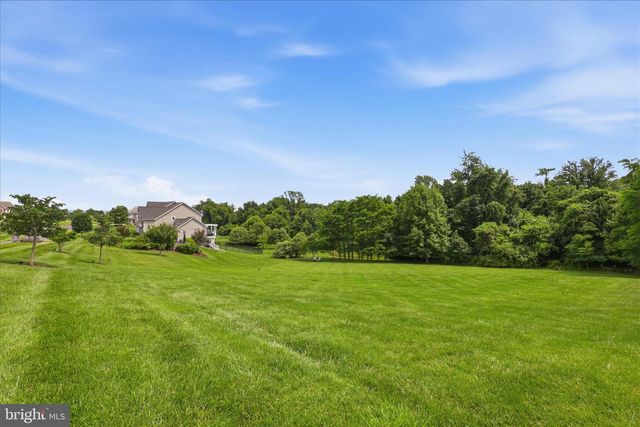 5801 IROQUOIS PL, Frederick, MD 21702