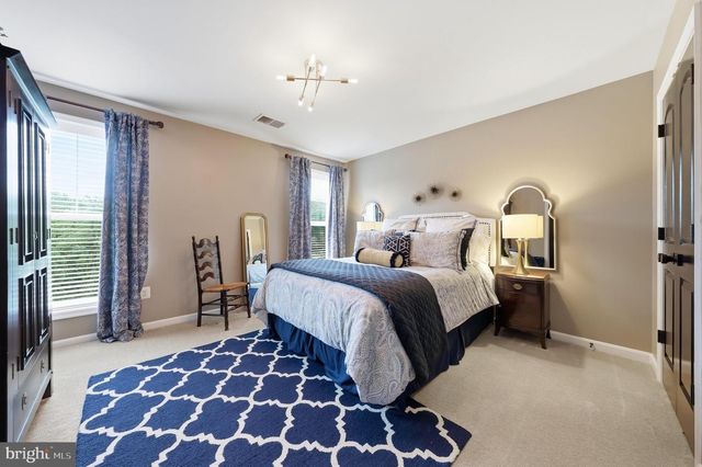 5801 IROQUOIS PL, Frederick, MD 21702