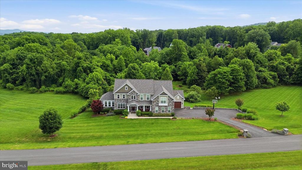 5801 IROQUOIS PL, Frederick, MD 21702
