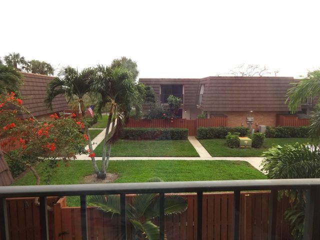 1916 19TH Court, Jupiter, FL 33477