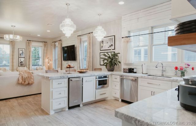53 Boardwalk, Carlton Landing, OK 74432
