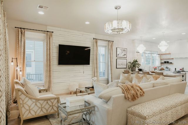 53 Boardwalk, Carlton Landing, OK 74432
