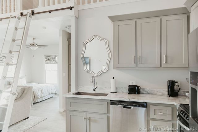 53 Boardwalk, Carlton Landing, OK 74432