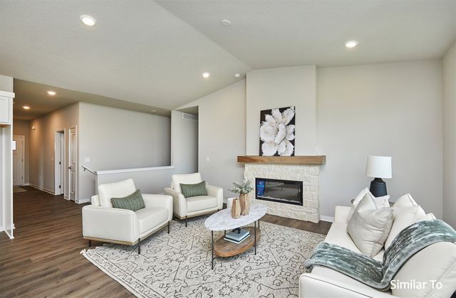 620 NW Atlas Lane, Waukee, IA 50263