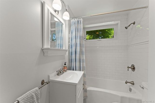 33 Merriam Avenue, Bronxville, NY 10708