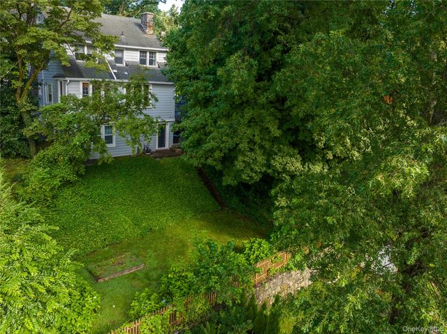 33 Merriam Avenue, Bronxville, NY 10708