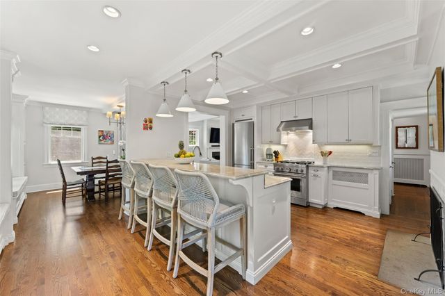 33 Merriam Avenue, Bronxville, NY 10708