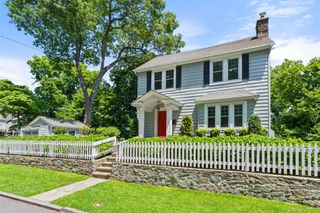 33 Merriam Avenue, Bronxville, NY 10708
