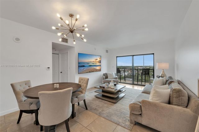 4242 NW 2nd St 807, Miami, FL 33126