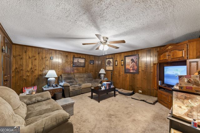 4399 Highway 411 NE, Rydal, GA 30171