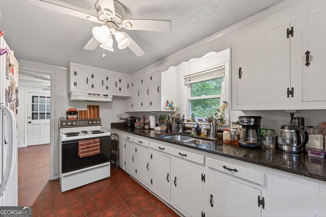 4399 Highway 411 NE, Rydal, GA 30171