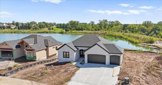 4145 Lake Shore Drive, Basehor, KS 66007