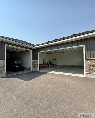 1406 N 615 E, Shelley, ID 83274