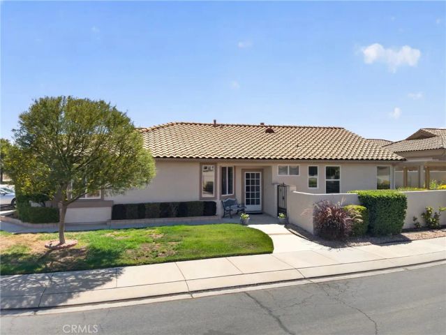 5886 Myrtle Beach Drive, Banning, CA 92220