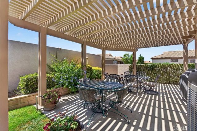 5886 Myrtle Beach Drive, Banning, CA 92220