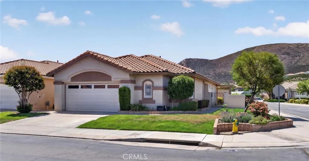 5886 Myrtle Beach Drive, Banning, CA 92220