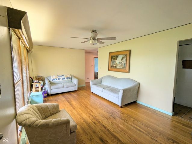 12280 E 25th Street, Columbus, IN 47203