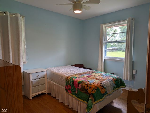 12280 E 25th Street, Columbus, IN 47203