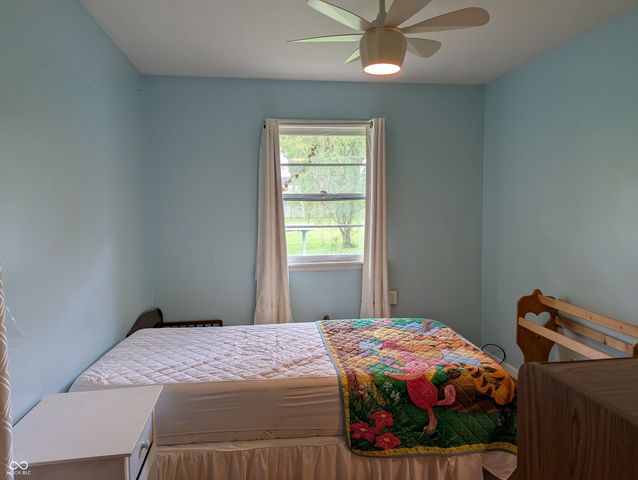 12280 E 25th Street, Columbus, IN 47203