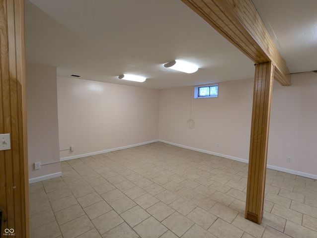 12280 E 25th Street, Columbus, IN 47203