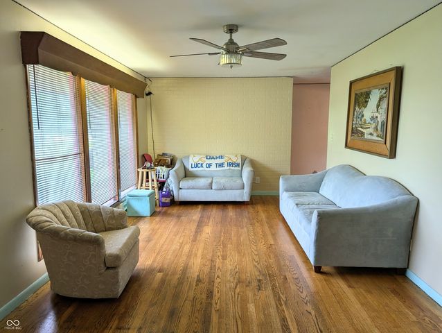 12280 E 25th Street, Columbus, IN 47203