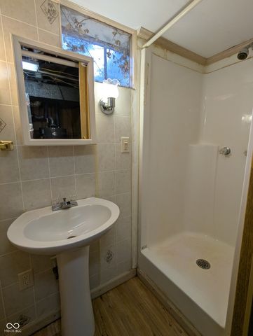 12280 E 25th Street, Columbus, IN 47203