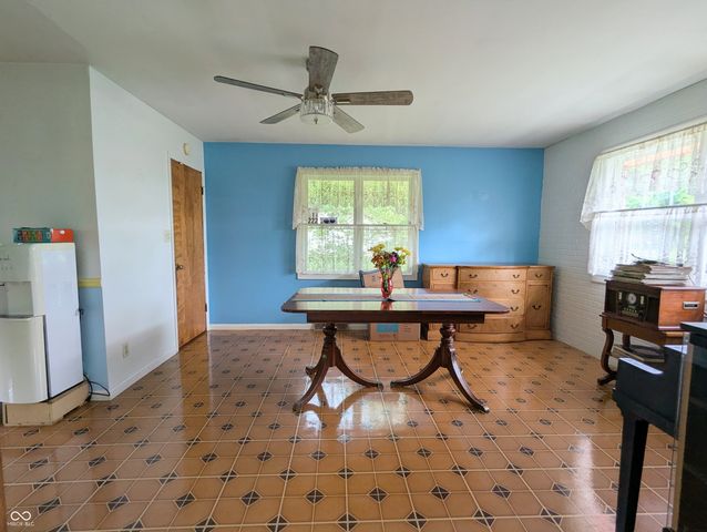 12280 E 25th Street, Columbus, IN 47203