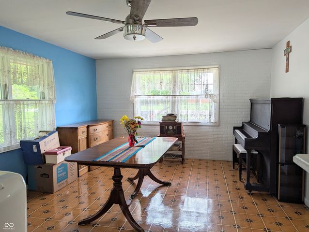12280 E 25th Street, Columbus, IN 47203