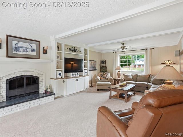 52338 Livingstone Court, Shelby Twp, MI 48316
