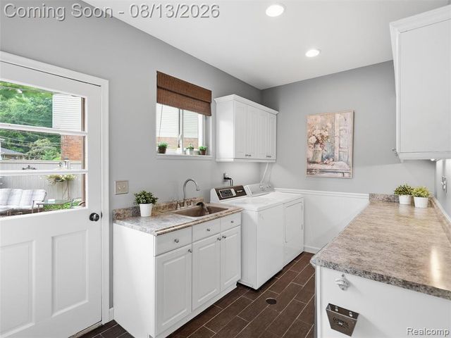 52338 Livingstone Court, Shelby Twp, MI 48316