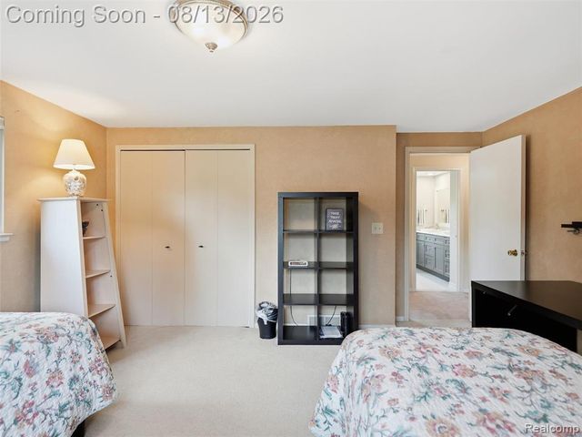 52338 Livingstone Court, Shelby Twp, MI 48316